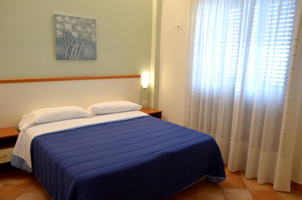 SantʼAlfio L'Infinito Agriturismo - Rooms & Breakfast מראה חיצוני תמונה